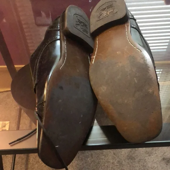 Leather shoes - Picture 3 of 4